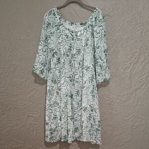 NAIF Wome's Green Smocked 3/4 Sleeve Tunic Size XL